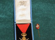 Орден војничке Карађорђеве звезде са мачевима припадао Василију Марковићу из села Кравље код Ниша указом бр. 11123